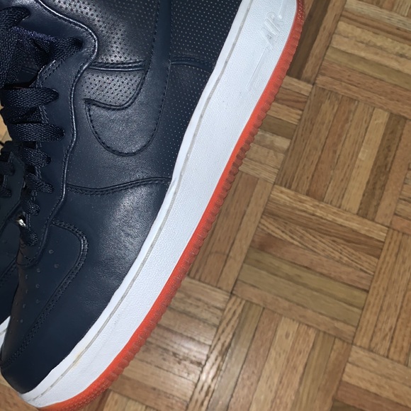 Nike Vintage Hi-Top Air Force 1 - Picture 9 of 15